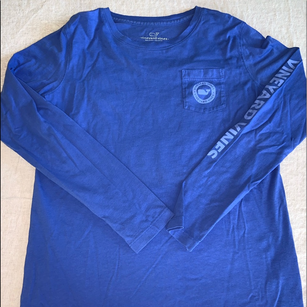 Vinyard vines long sleeved shirt